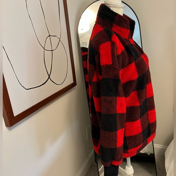 New! Loft Women’s Sherpa Quarter Zip Red and Black Buffalo Plaid Sweatshirt - Picture 7 of 15